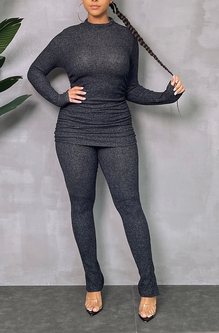 Ribbed Knit Top & Pants Set (Plus)